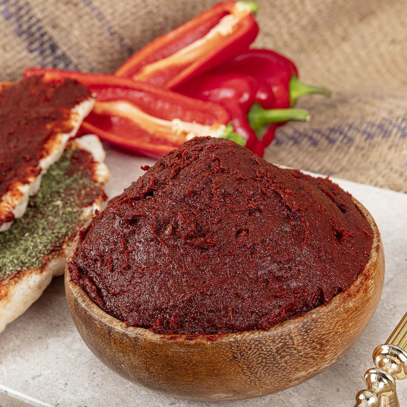 Tatlı Biber Salçası